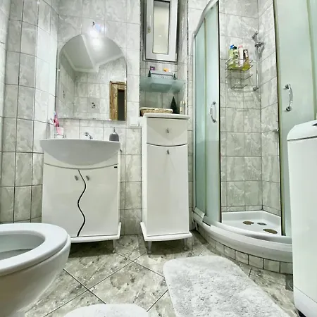 Apartment Square 29 *