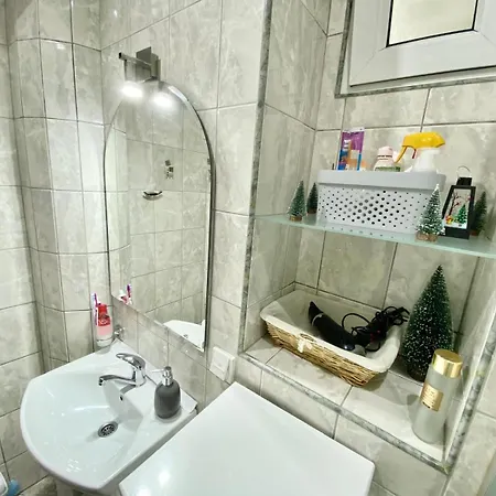 Square 29 Apartment